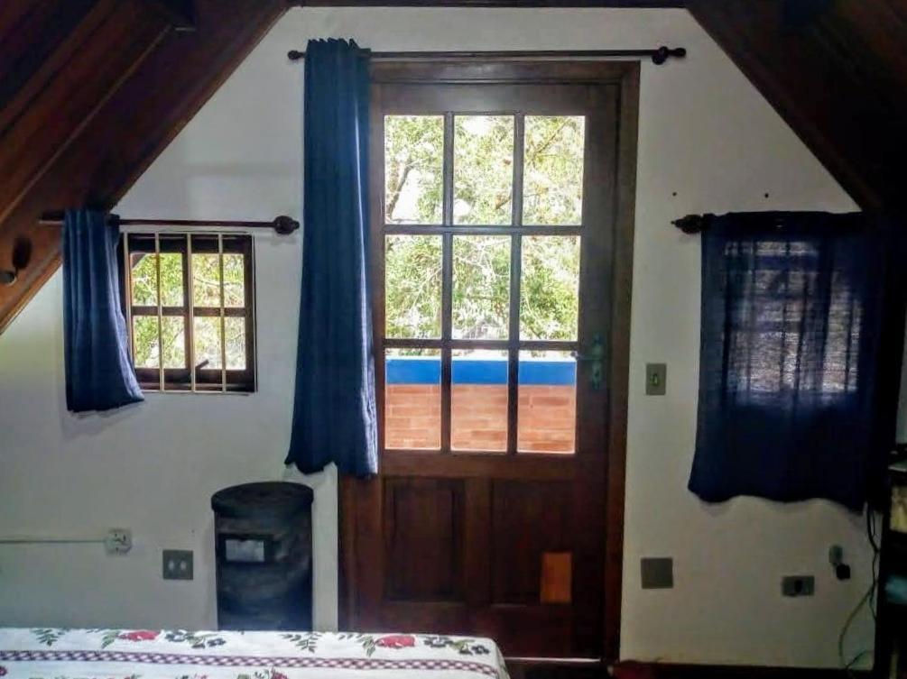 Apartment Casa Do Passarinho Campos do Jordao
